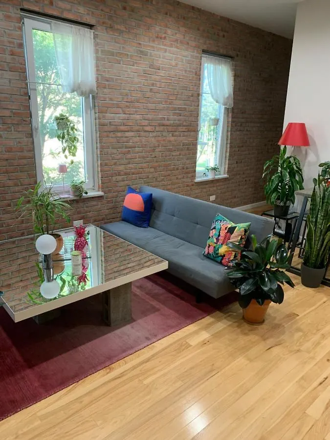 Urban Jungle Oasis In Queens! Apartment New York Homestay