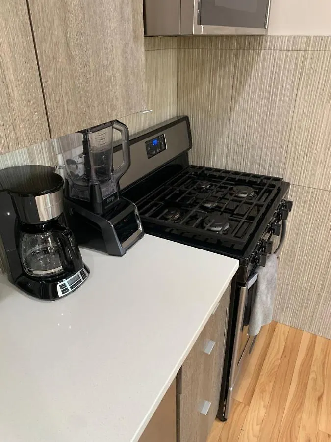Urban Jungle Oasis In Queens! Apartment New York 0*,